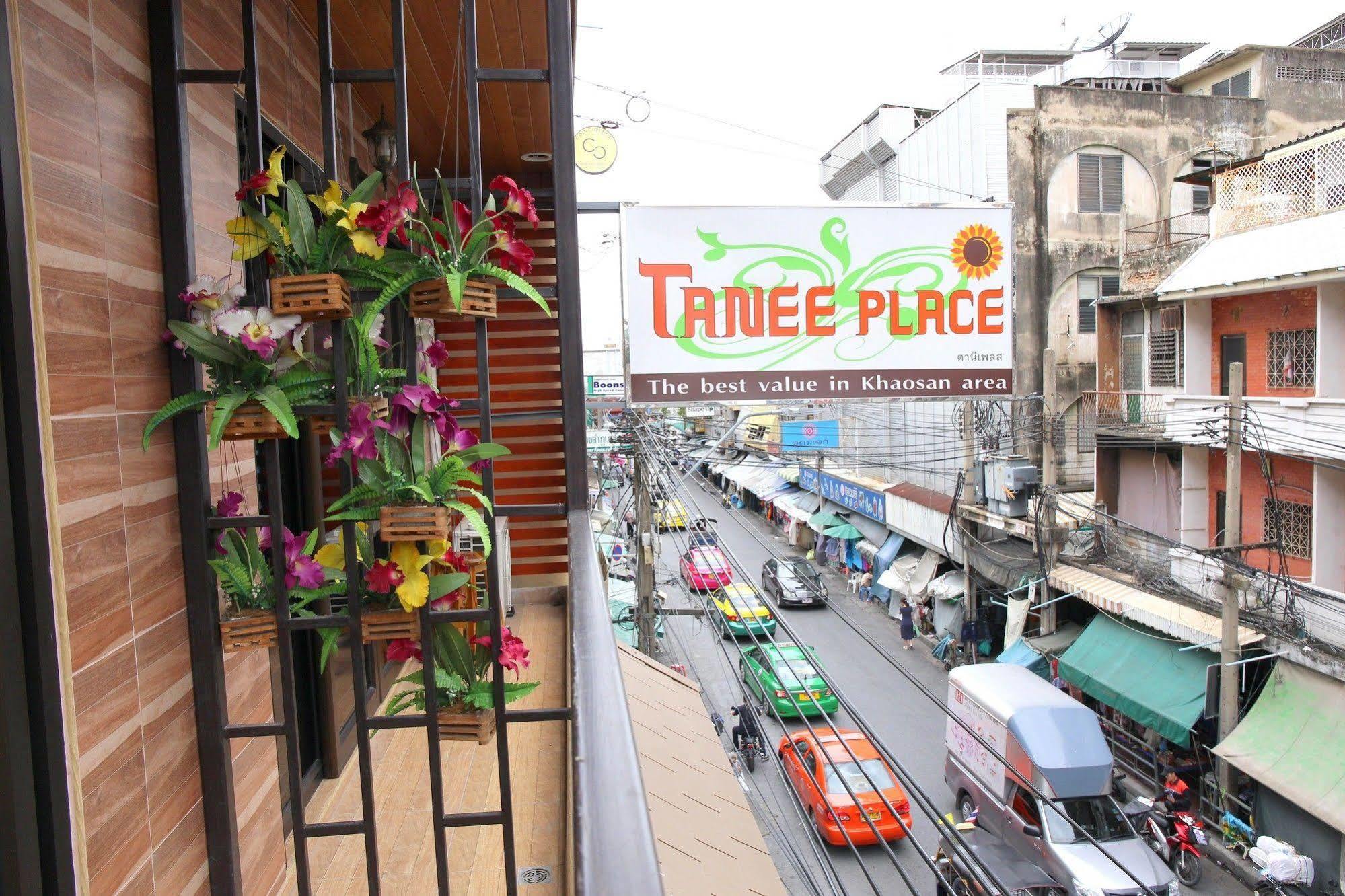 Tanee Place Bangkok Buitenkant foto